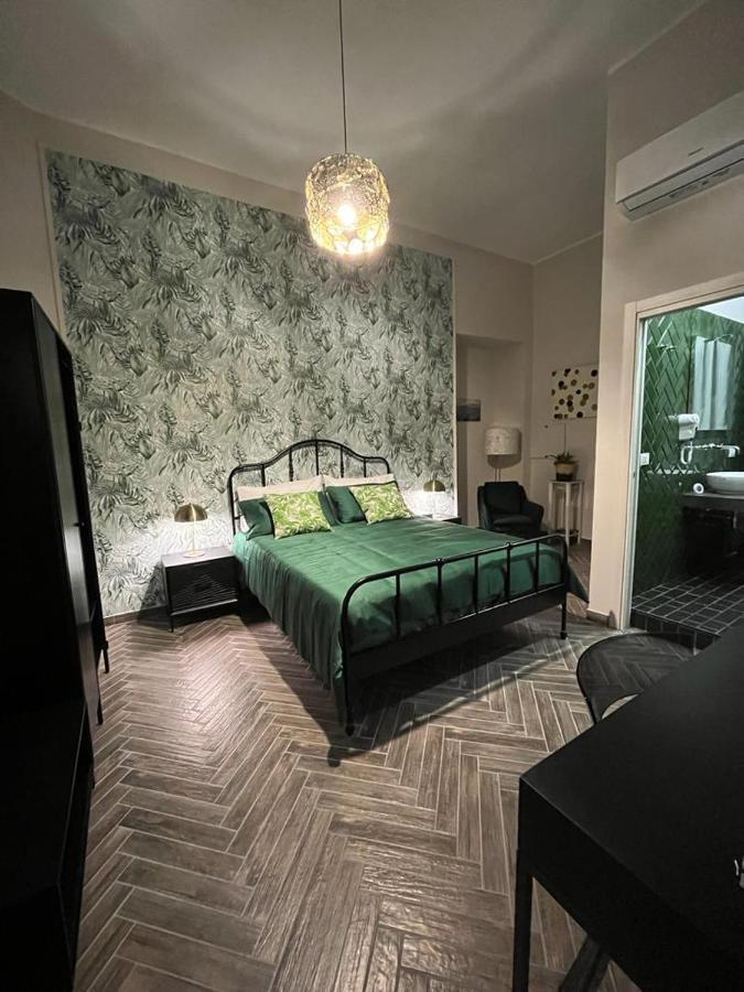 Sogno Botanico Bed & Breakfast เนเปิลส์ ภายนอก รูปภาพ