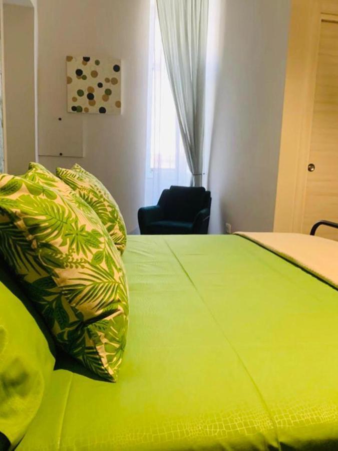 Sogno Botanico Bed & Breakfast เนเปิลส์ ภายนอก รูปภาพ