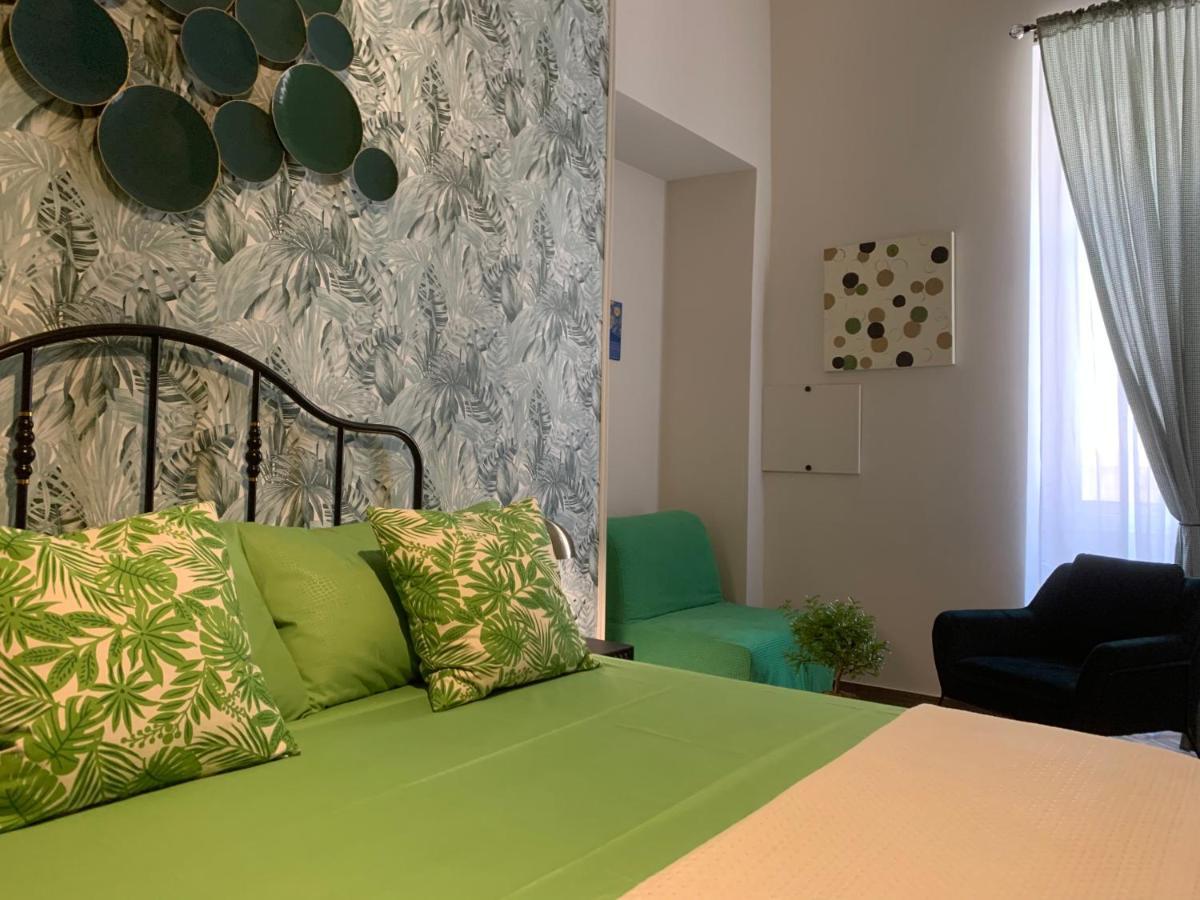 Sogno Botanico Bed & Breakfast เนเปิลส์ ภายนอก รูปภาพ